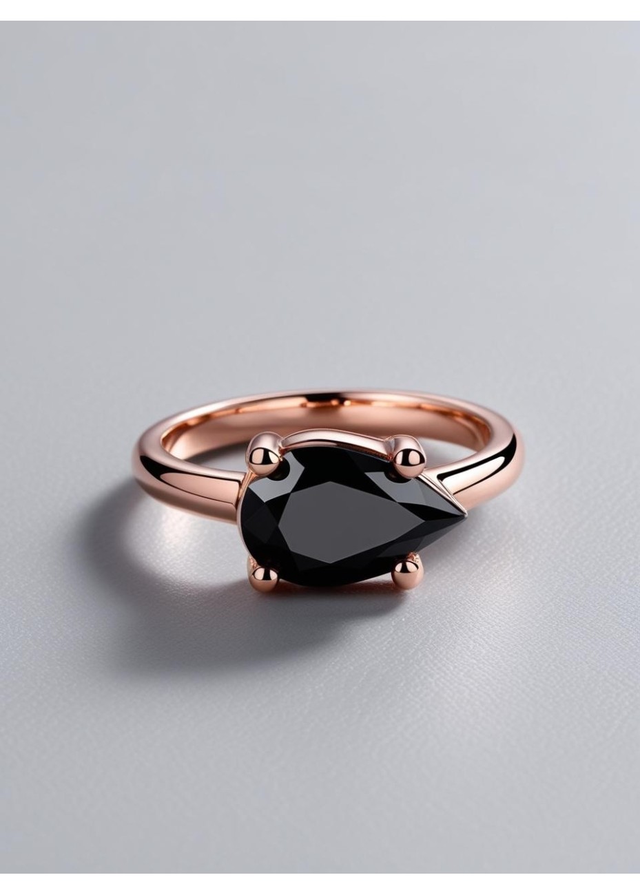 Anillo con Piedra en Forma de Lágrima | Colección UNUM - DICAROLO