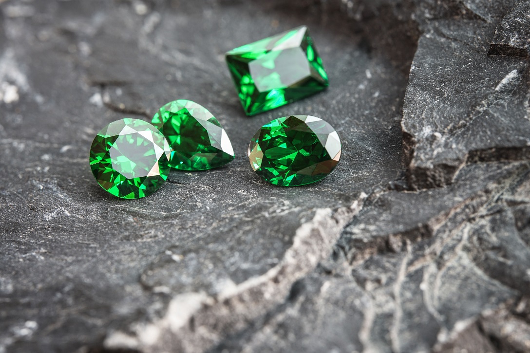 esmeralda significado armonia esperanza