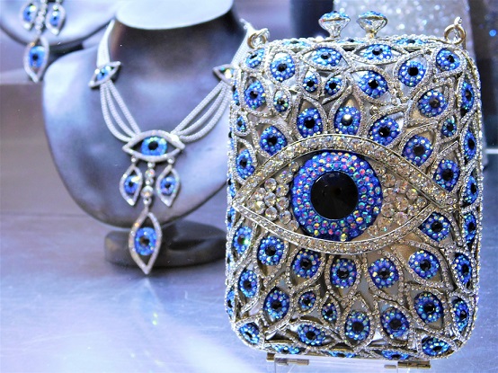 ¿Qué significa el Ojo Turco? Guía de sus 7 colores y el misterio del amuleto roto - Foto 1